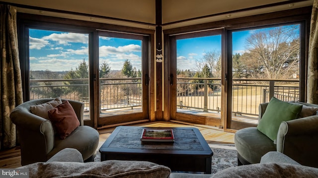 view of sunroom / solarium