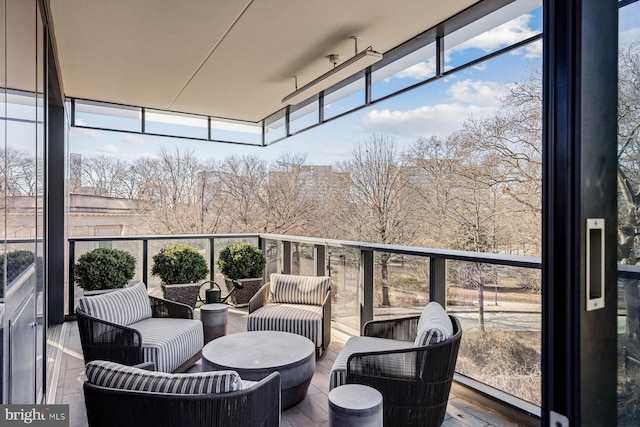 view of sunroom / solarium