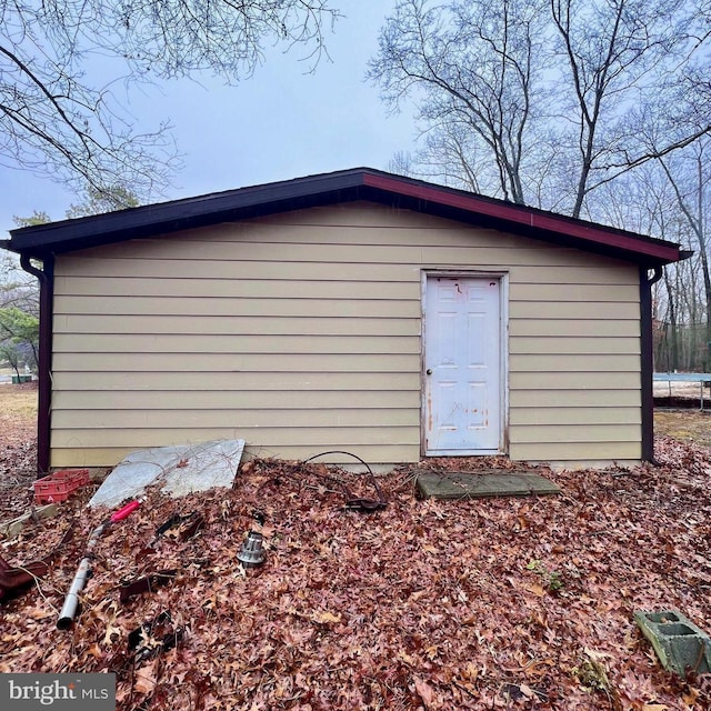 view of outbuilding