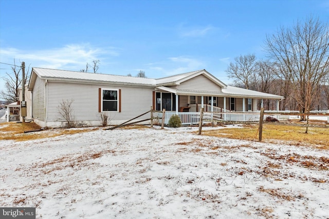 view of front of house featuring covered porch