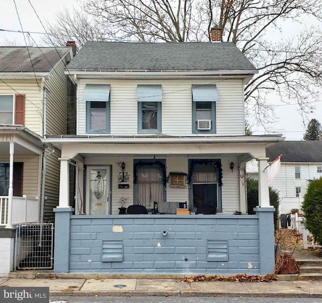 view of front of house featuring a porch