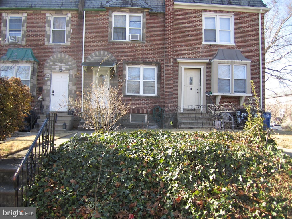 view of townhome / multi-family property