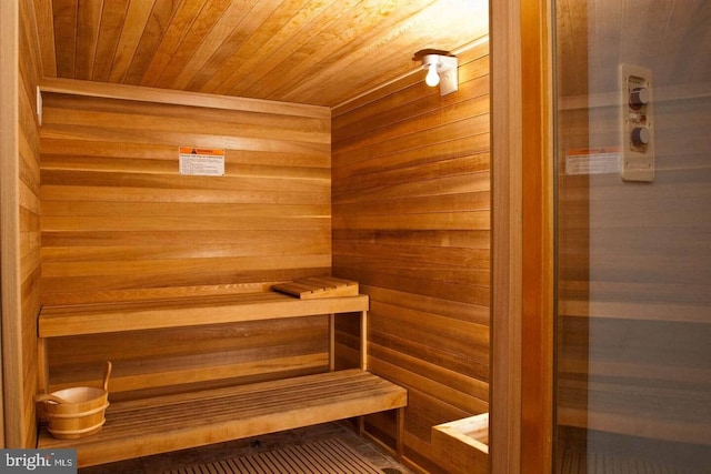 view of sauna / steam room