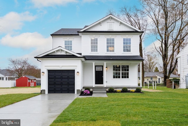 view of front facade featuring a porch and a front yard