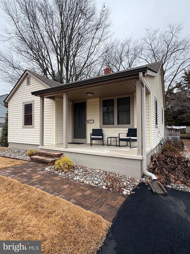 view of front of home with a porch