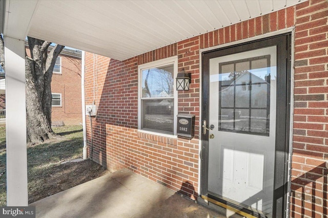 view of property entrance