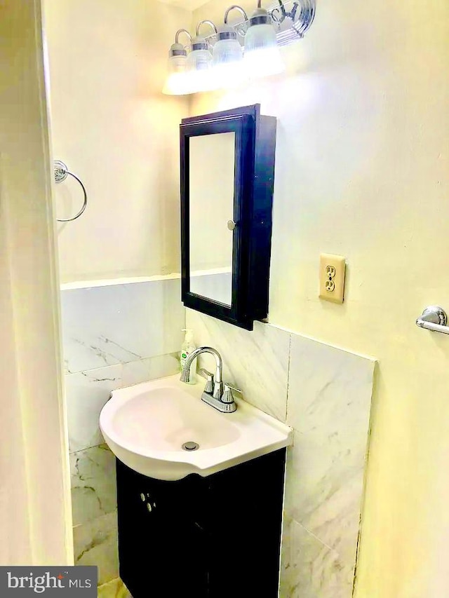 bathroom featuring vanity