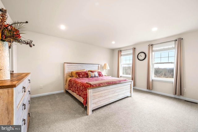 bedroom featuring carpet floors