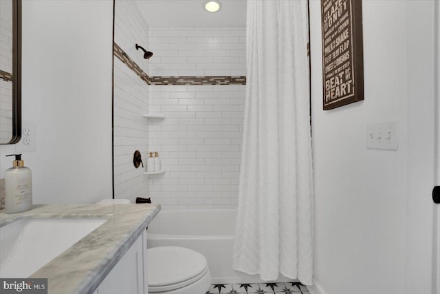 full bathroom featuring shower / tub combo with curtain, vanity, and toilet