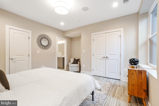 bedroom with a closet