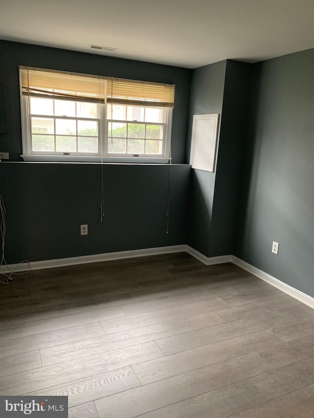 empty room featuring light hardwood / wood-style flooring