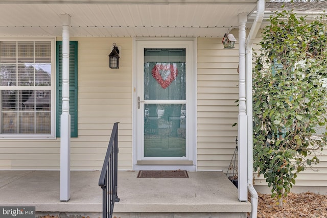 view of property entrance