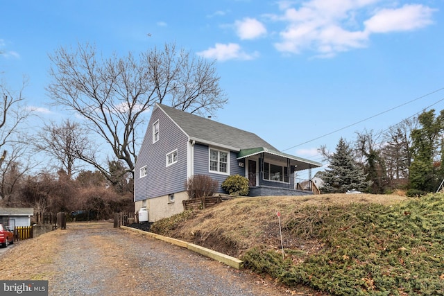 view of front facade featuring covered porch