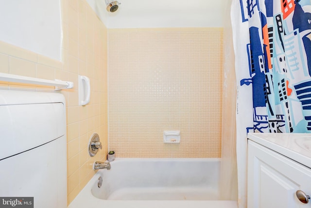 bathroom featuring shower / tub combo with curtain and vanity