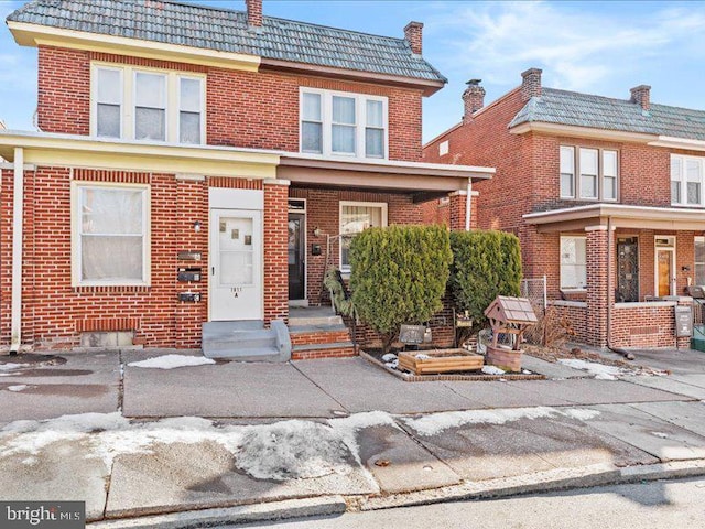 view of townhome / multi-family property