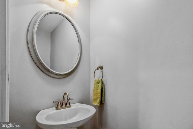 bathroom with sink