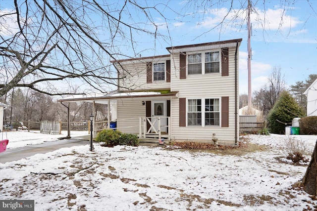 view of front of property