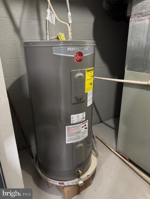 utilities with heating unit and water heater