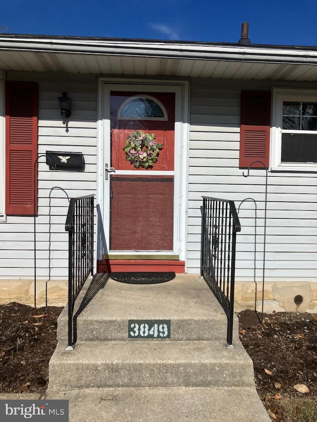 view of entrance to property