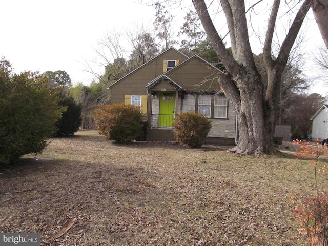 view of front of property