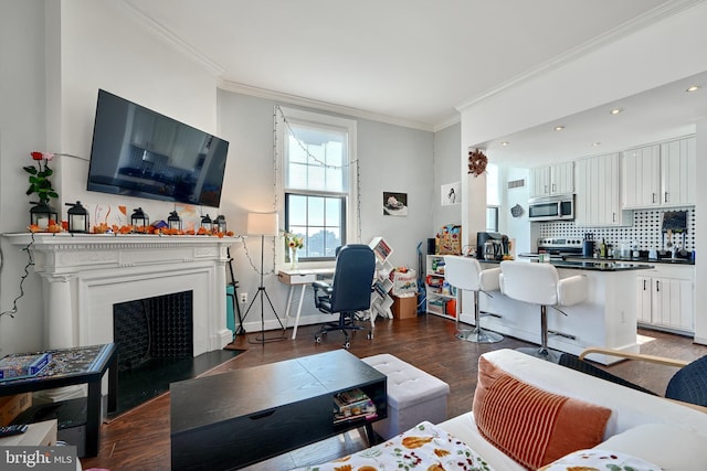 living room featuring crown molding and dark wood-type flooring