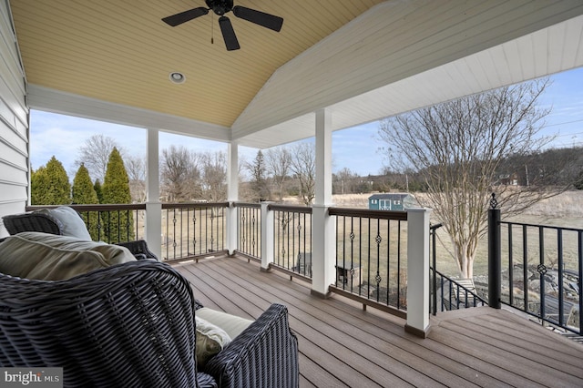 deck with ceiling fan