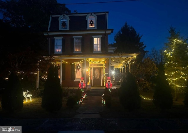 view of front facade with a porch