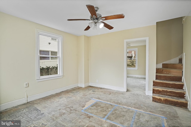 empty room with ceiling fan