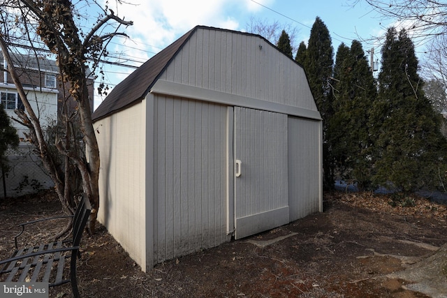 view of outbuilding