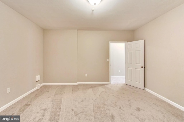 empty room with carpet