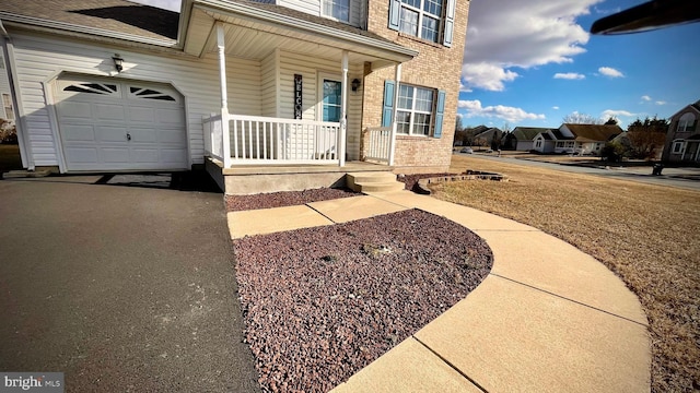 property entrance with a porch