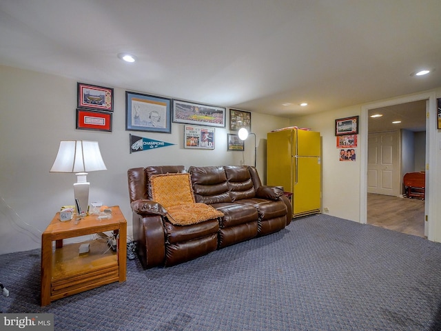 living room with carpet flooring