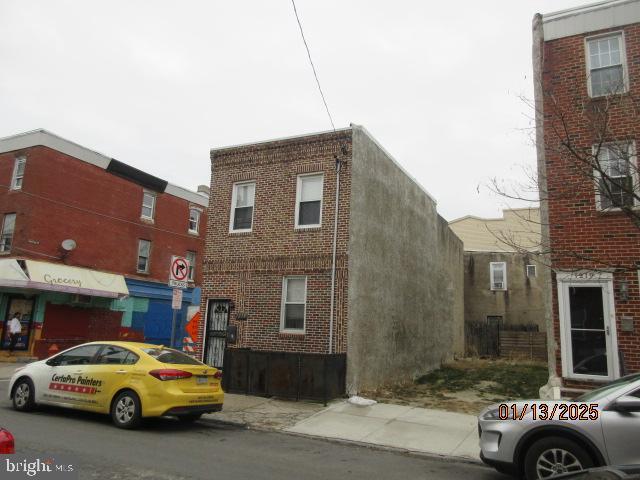 Listing photo 2 for 1217 S 16th St, Philadelphia PA 19146