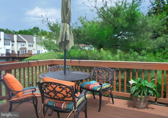 view of wooden deck