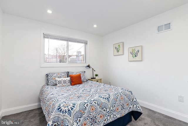 bedroom featuring carpet floors