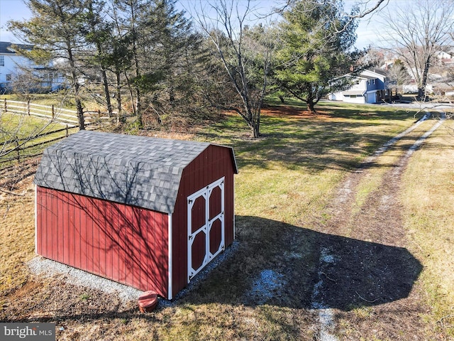 view of outdoor structure featuring a yard