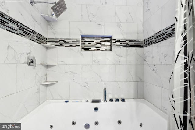 bathroom featuring shower / tub combo with curtain