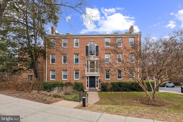 view of building exterior