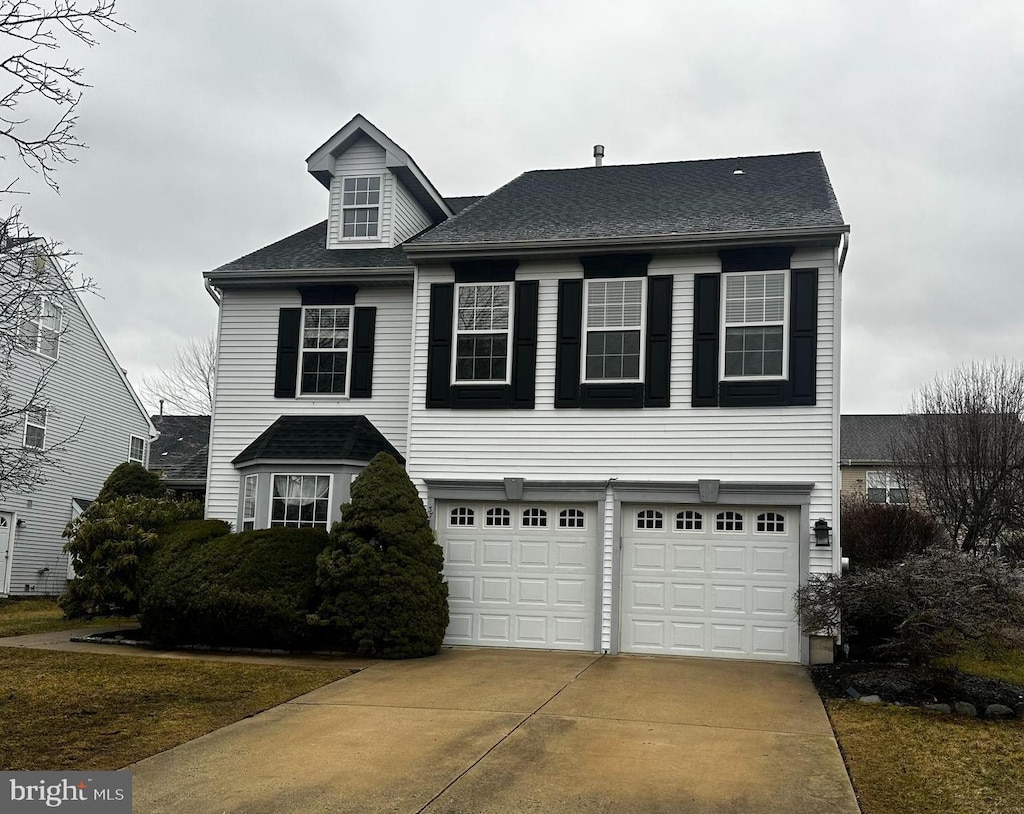 view of front facade with a garage