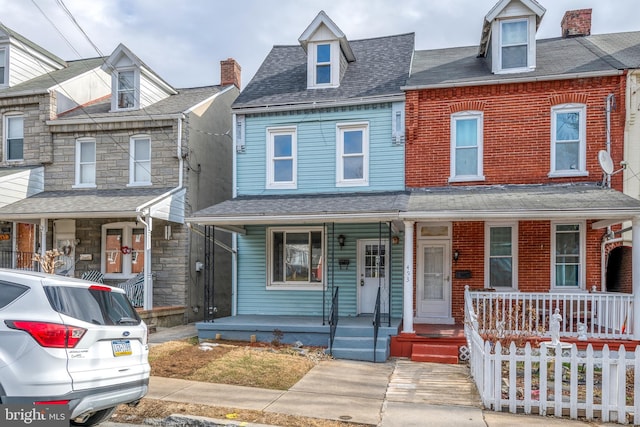 view of front of property with a porch