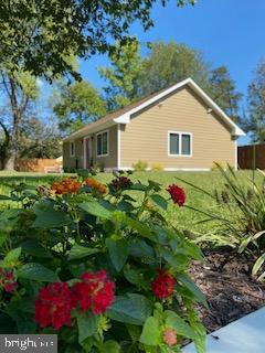 view of side of home