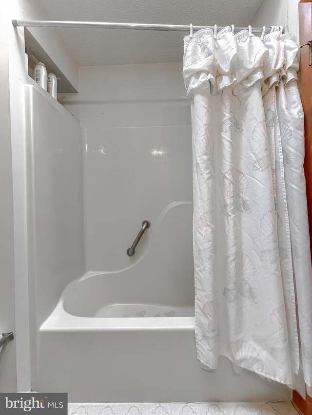 5425 Indian Head Hwy, Indian Head, MD 20640 - bathroom featuring a bath