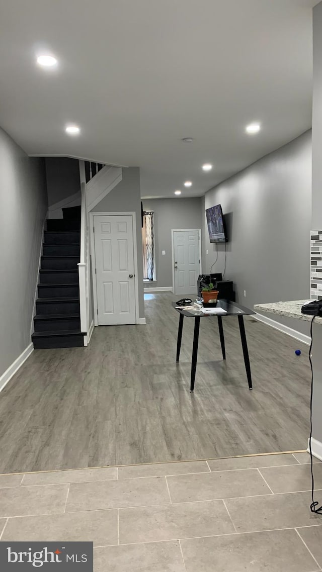 game room featuring hardwood / wood-style floors