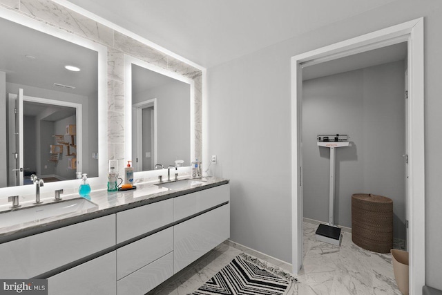 bathroom with vanity