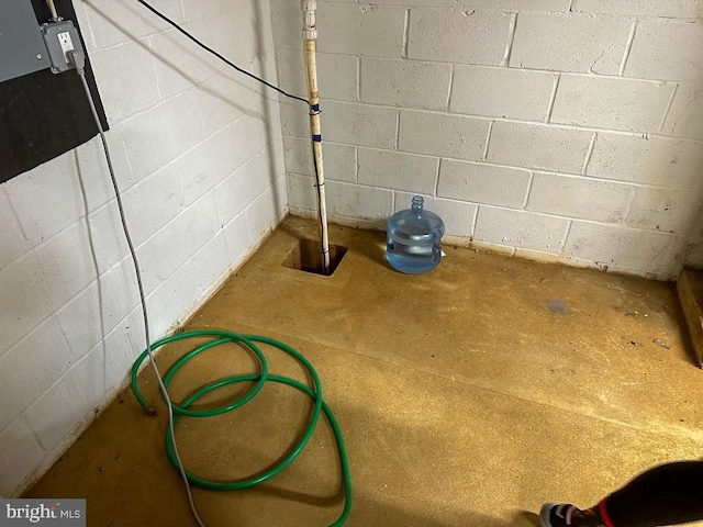 details featuring concrete floors