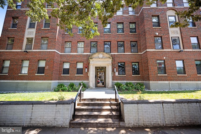 view of building exterior