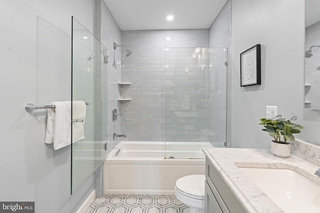 full bathroom with combined bath / shower with glass door, vanity, toilet, and recessed lighting