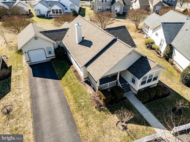 bird's eye view with a residential view