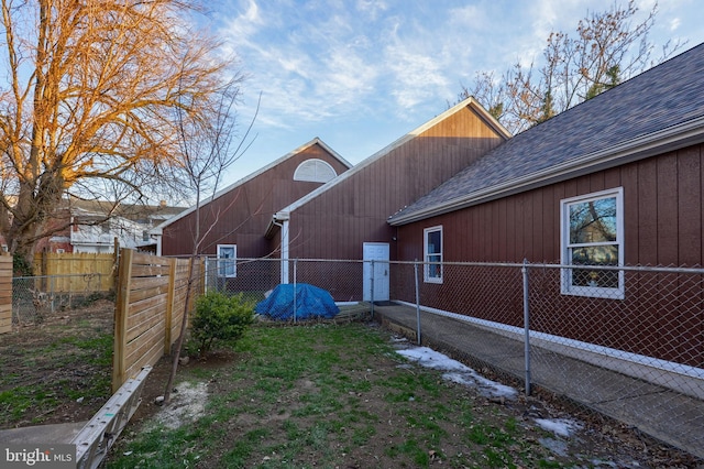 view of property exterior