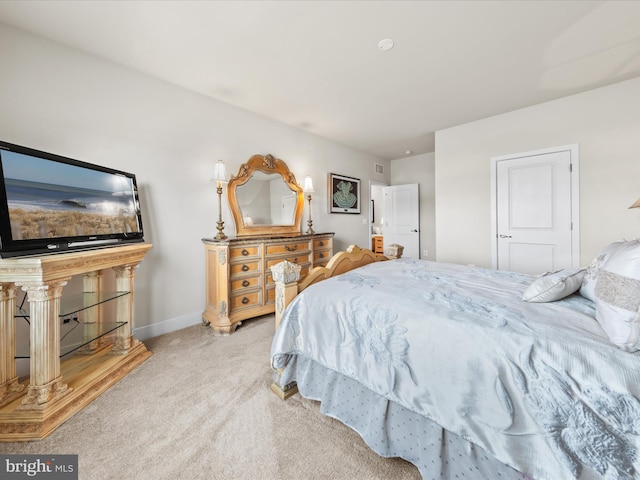 view of carpeted bedroom